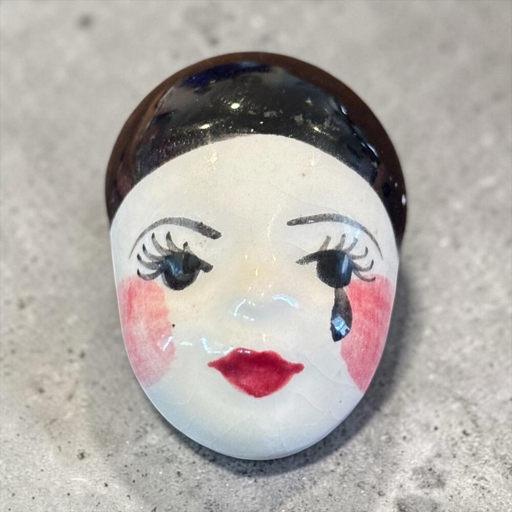Crying Flapper Face Brooch Art Deco Style Ceramic Tear Drop Pin